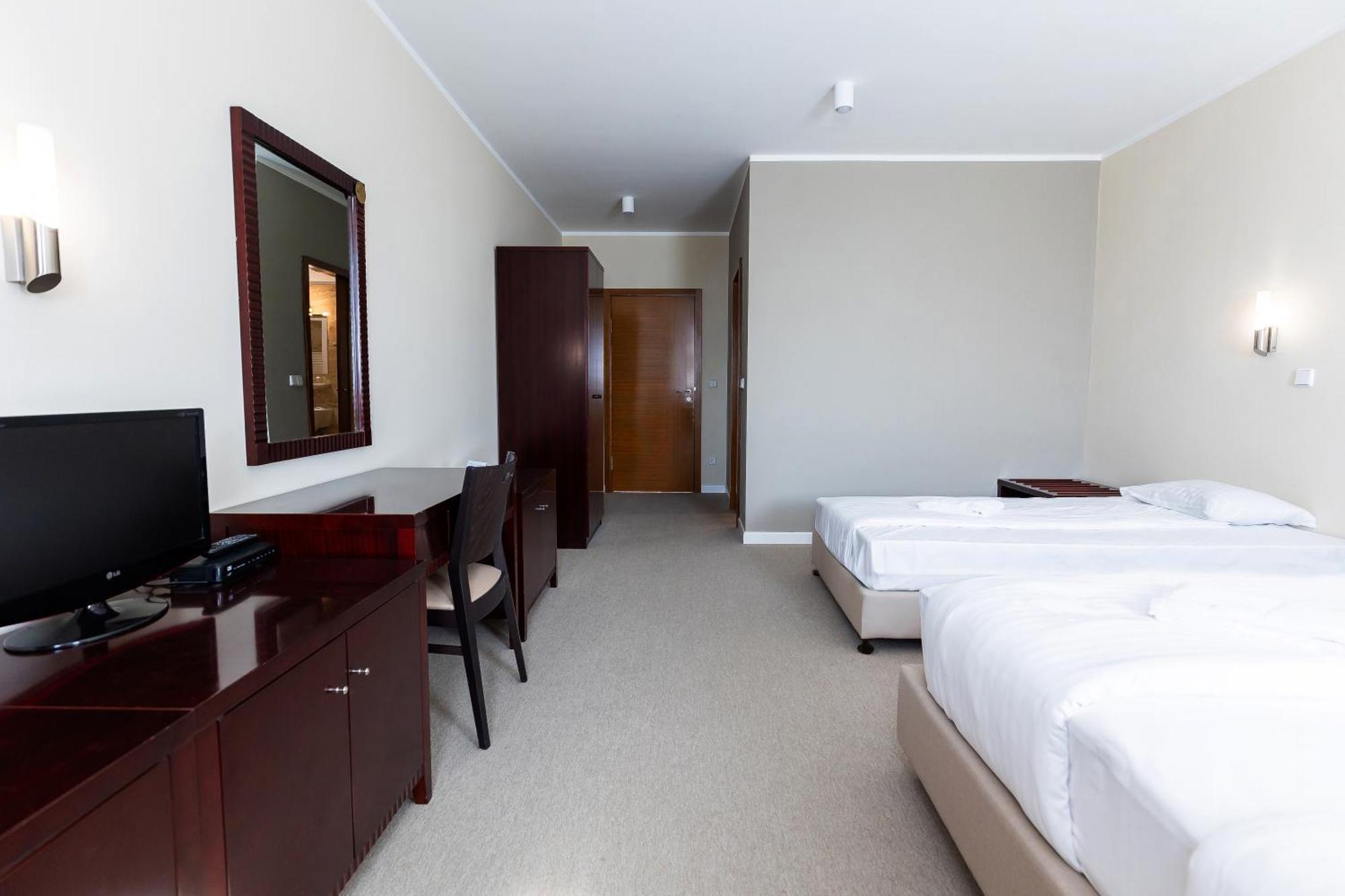 Hotel 365 Maribor Exterior foto